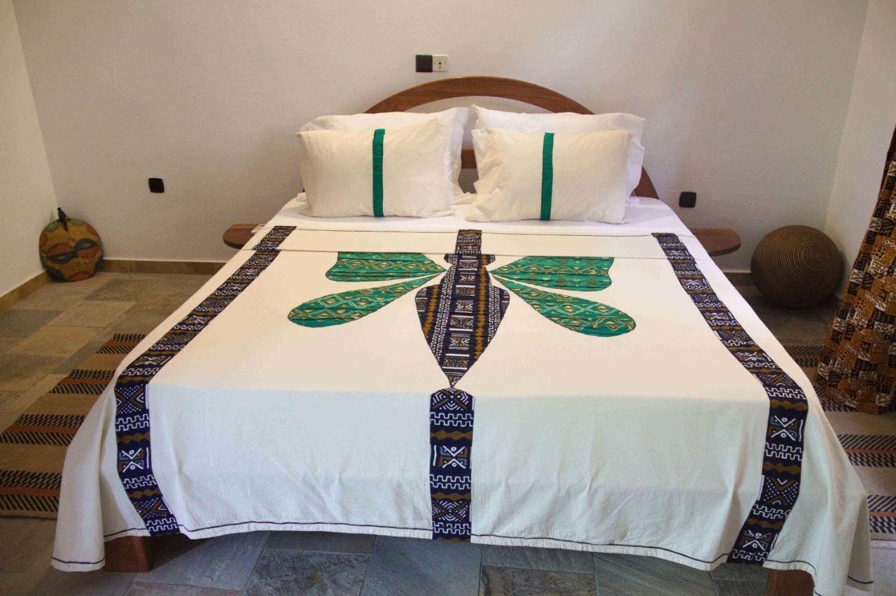 לומה Hotel Otsunami מראה חיצוני תמונה