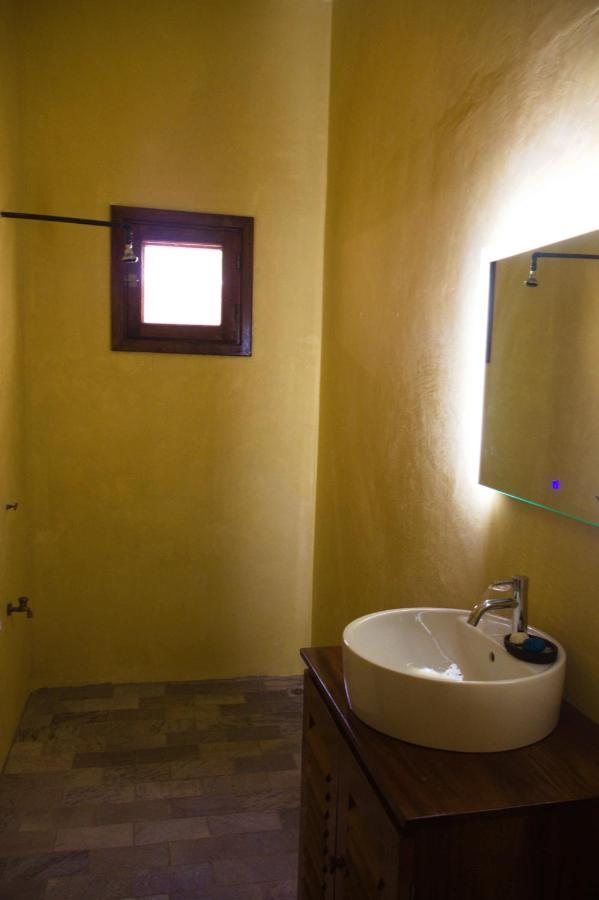 לומה Hotel Otsunami מראה חיצוני תמונה